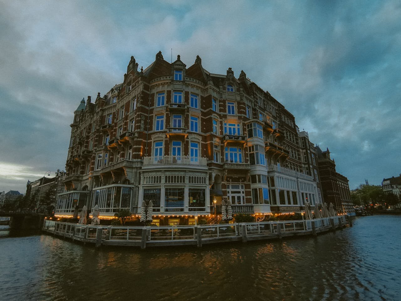best canal view hotel in vanice
