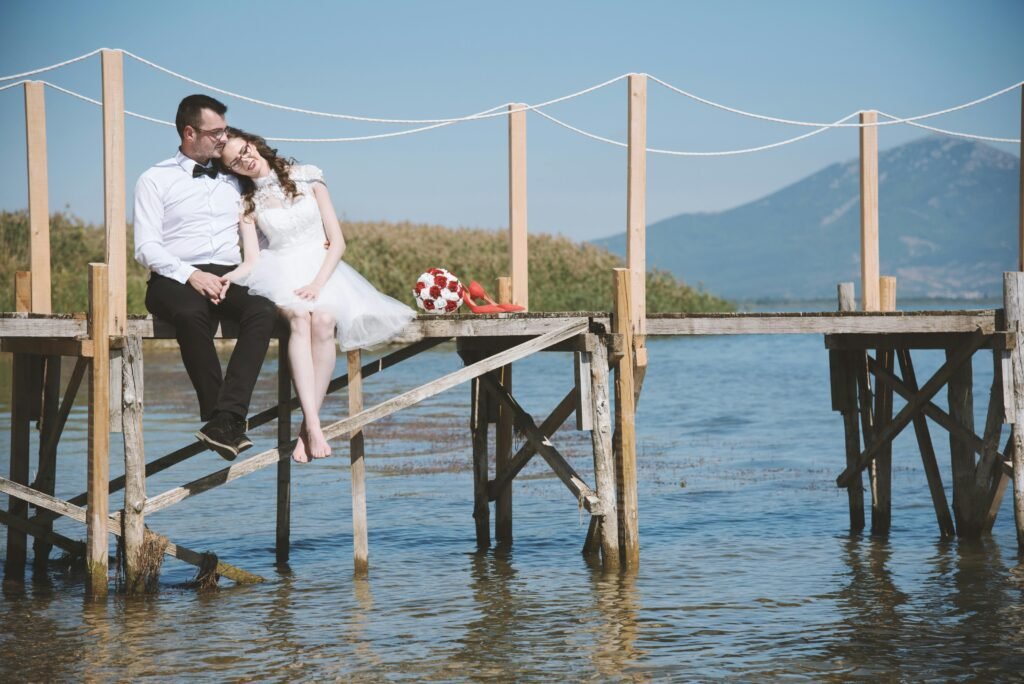 some people are enjoying a wedding in Lake Como at Menaggio