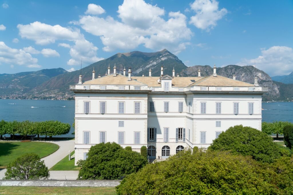 Villa Melzi lake como hotel