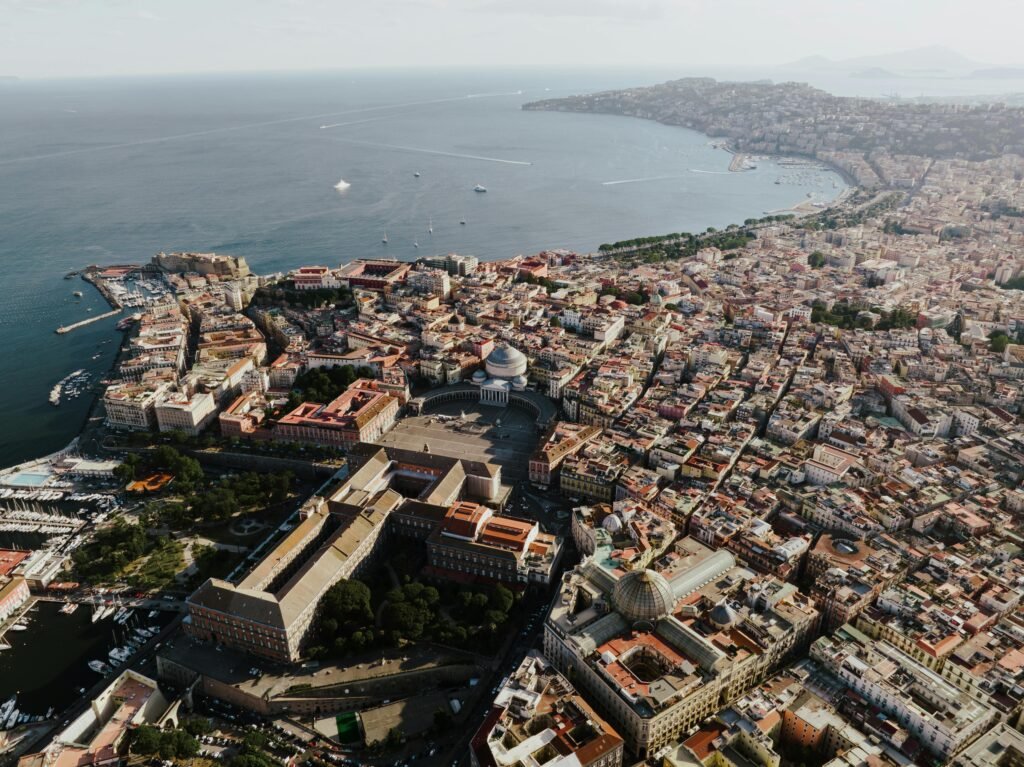 a wide angle view of Naples, things to do in napless.