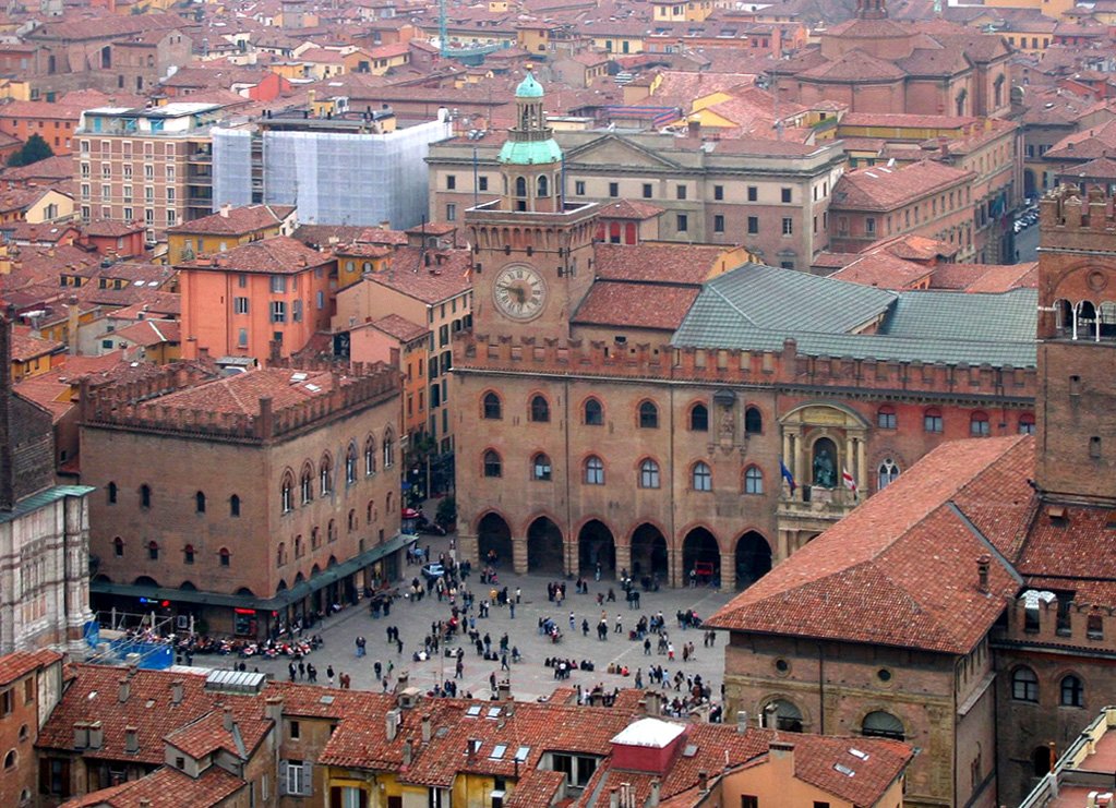 things to see in Bologna